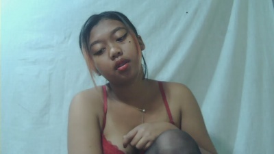 laurencia9794 live cam on Cam4