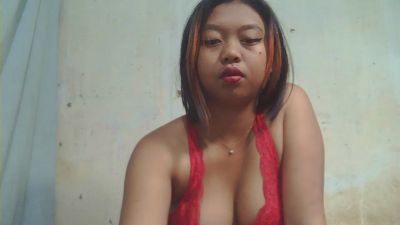 laurencia9794 live cam on Cam4