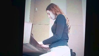 laurenten34000 live cam on Cam4