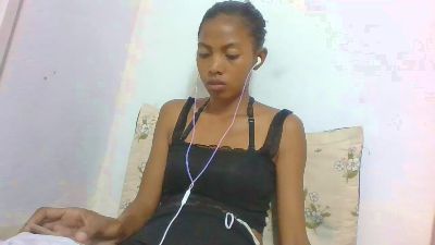 layah6 live cam on Cam4