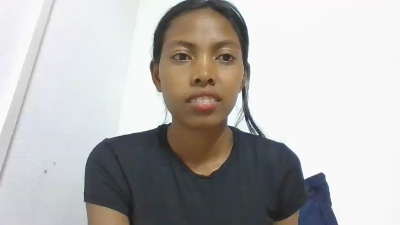 layah6 live cam on Cam4