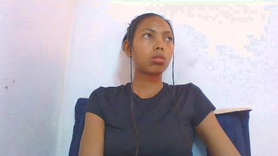 layah6 live cam on Cam4