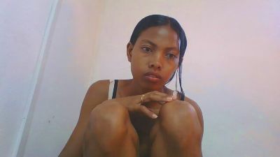 layah6 live cam on Cam4