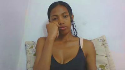 layah6 live cam on Cam4