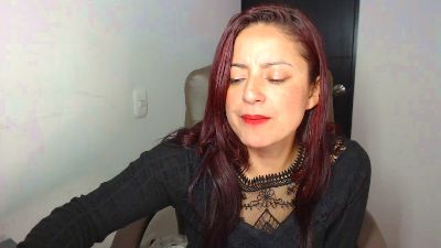 layla_cristell live cam on Cam4