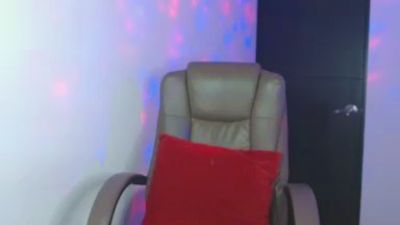 layla_cristell live cam on Cam4