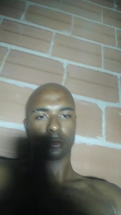lcmalvado3 live cam on Cam4