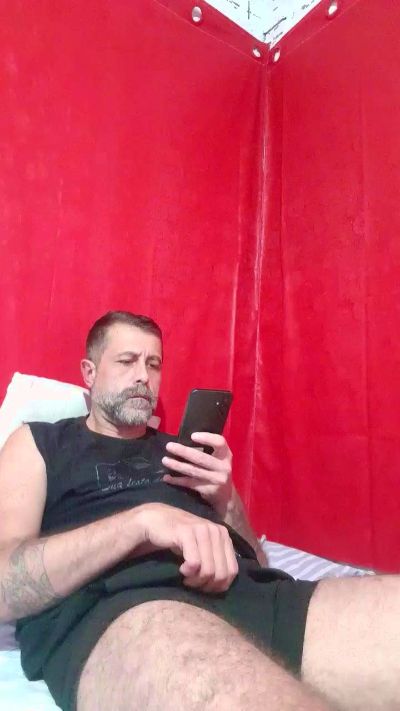 leandro2199 live cam on Cam4
