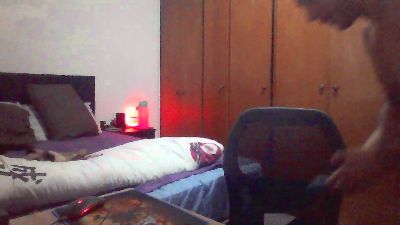 leaozinho_bsb live cam on Cam4