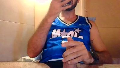 leccafighe10 live cam on Cam4