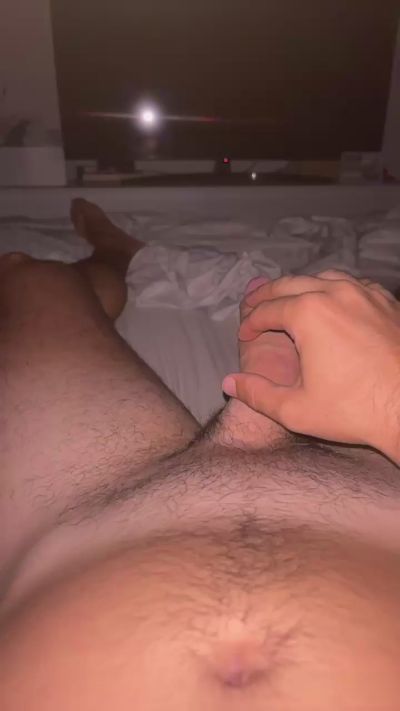 leewi_fun live cam on Cam4