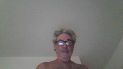 lefty147 live cam on Cam4