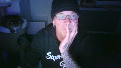 lefty99 live cam on Cam4