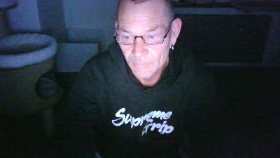lefty99 live cam on Cam4