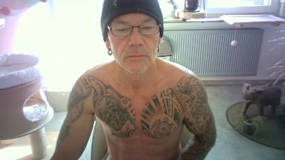 lefty99 live cam on Cam4