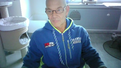 lefty99 live cam on Cam4