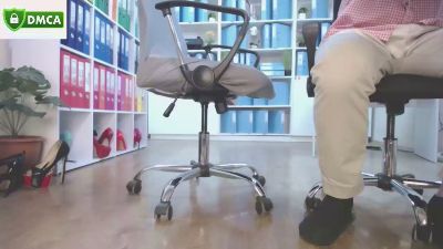 legsoffice live cam on Cam4