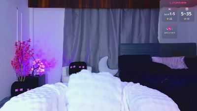 leinbone live cam on Cam4