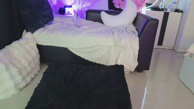 leinbone live cam on Cam4