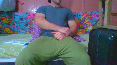lemao77 live cam on Cam4