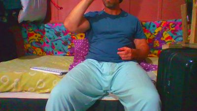 lemao77 live cam on Cam4