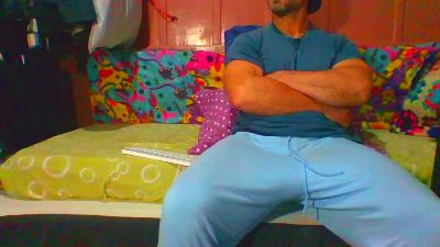 lemao77 live cam on Cam4