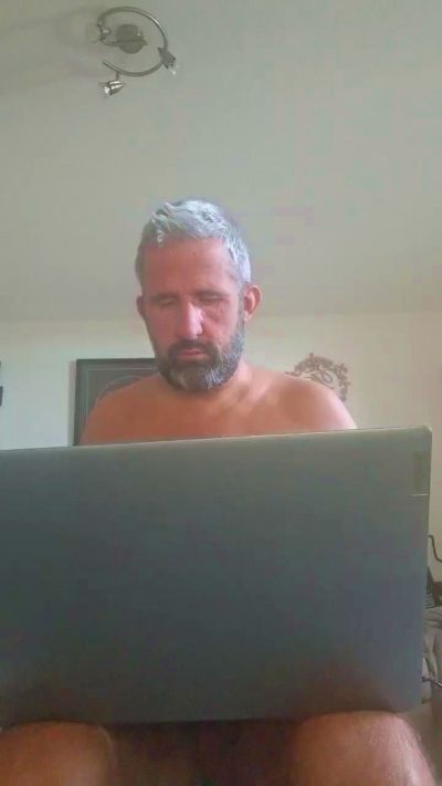 lemauves134 live cam on Cam4