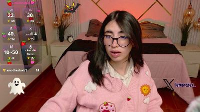 lena_roses live cam on Cam4