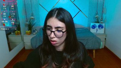 lena_roses live cam on Cam4