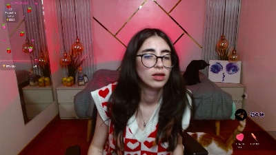 lena_roses live cam on Cam4