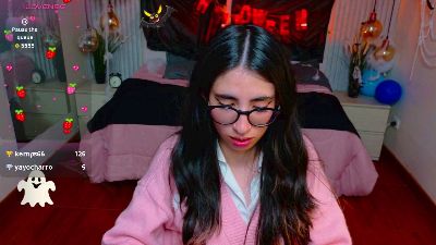 lena_roses live cam on Cam4