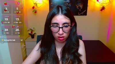 lena_roses live cam on Cam4