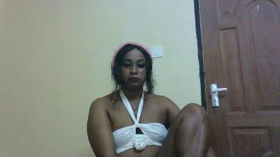 lenineluxe live cam on Cam4