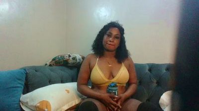 lenineluxe live cam on Cam4