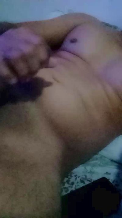 leo23cmgato384 live cam on Cam4