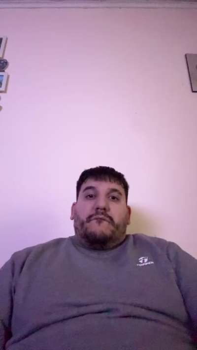 leo34566 live cam on Cam4