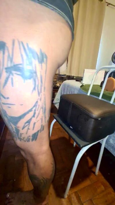leo_kenzo live cam on Cam4