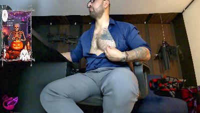 leon_1717 live cam on Cam4
