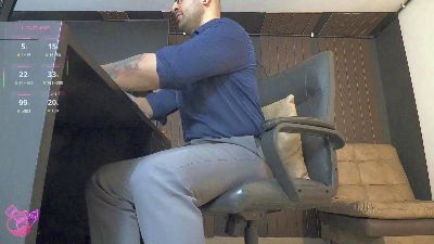 leon_1717 live cam on Cam4
