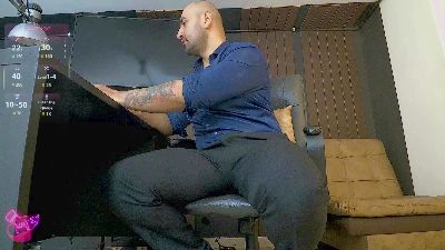 leon_1717 live cam on Cam4