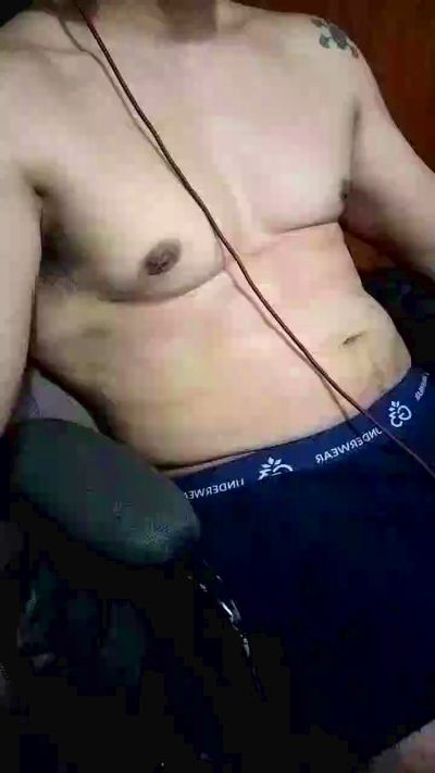leonardh live cam on Cam4
