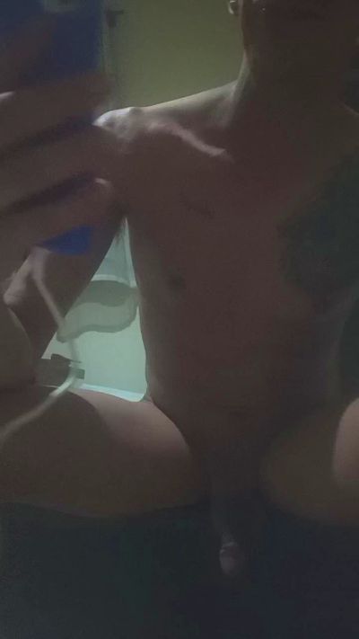 leonardobrasil3 live cam on Cam4