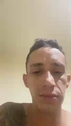 leonardobrasil3 live cam on Cam4