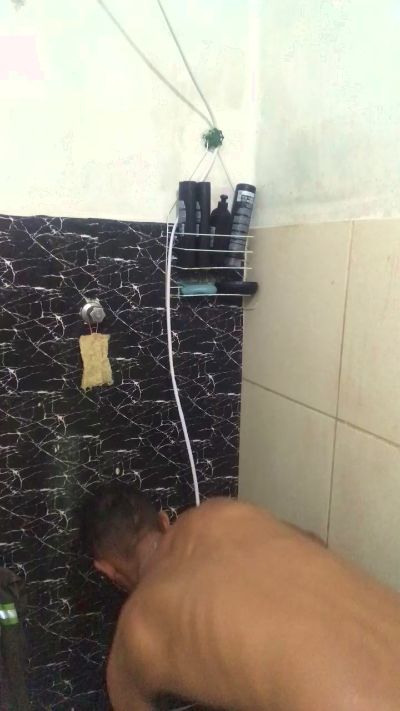 leonardobrasil3 live cam on Cam4