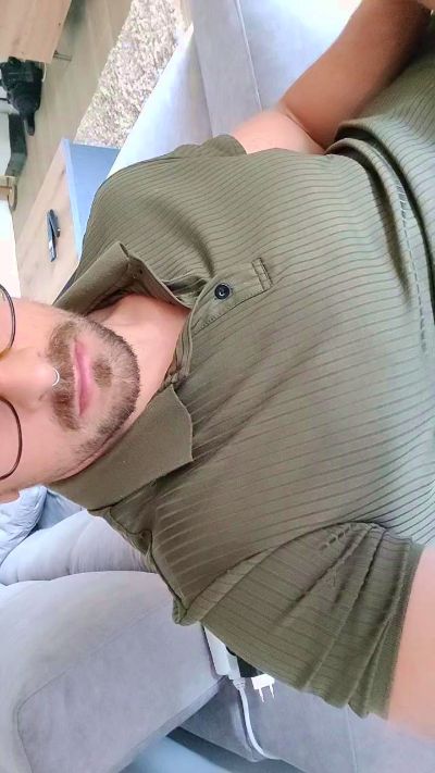Profile and Statistics for leoncito2020 on Cam4