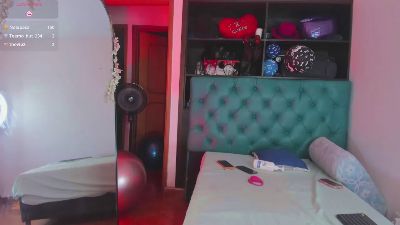 leonnela live cam on Cam4