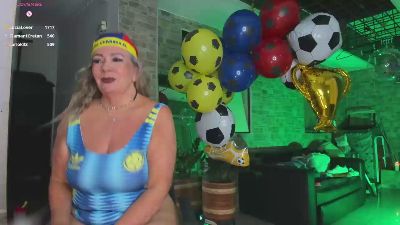 leonnela live cam on Cam4