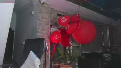leonnela live cam on Cam4