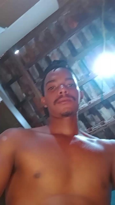 leosilvajf live cam on Cam4