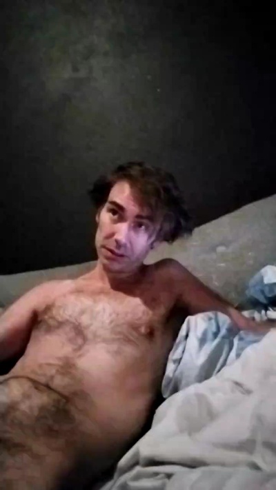lepluscoquin02 live cam on Cam4